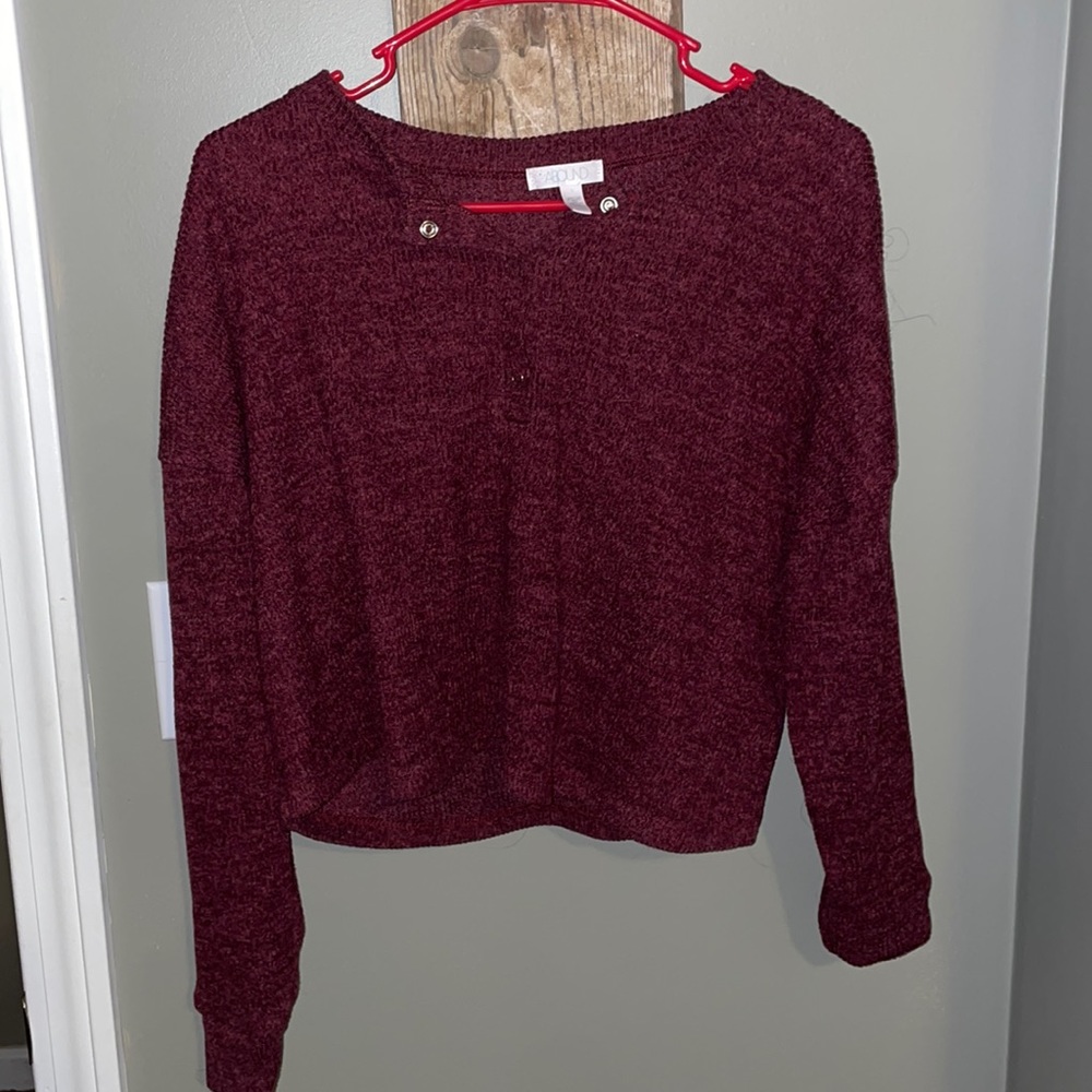 Cropped sweater